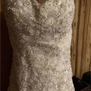 Elegant White Lace Dress